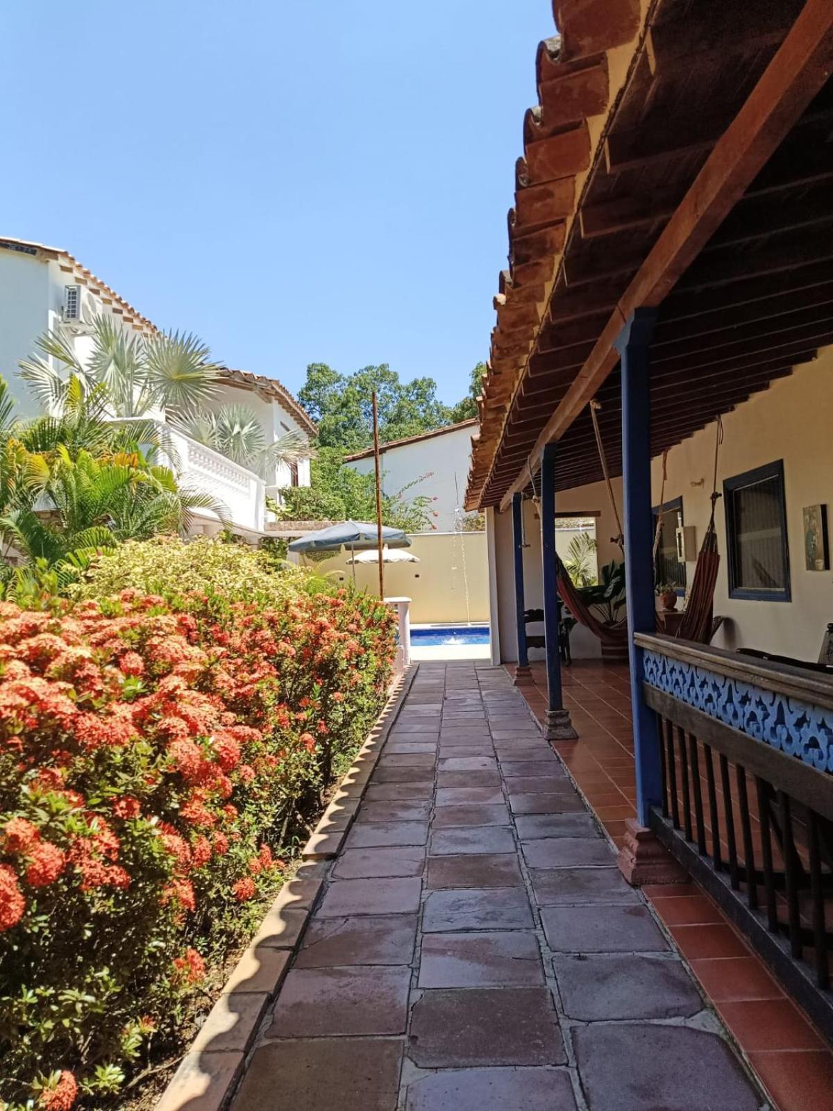 Hotel Y Restaurante Bienmesabe Santa Fe de Antioquia Exterior photo